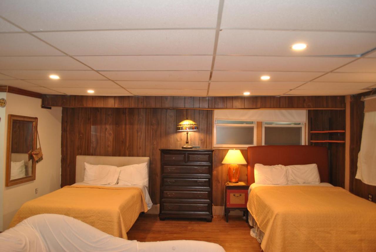 Ewr Airport Multilevel Guest House Room With 2-3 Beds Newark Eksteriør bilde