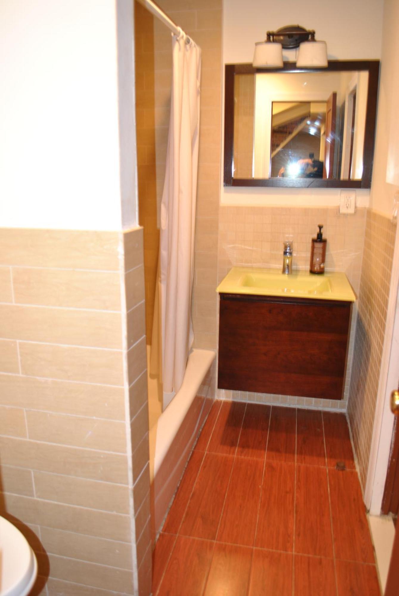 Ewr Airport Multilevel Guest House Room With 2-3 Beds Newark Eksteriør bilde