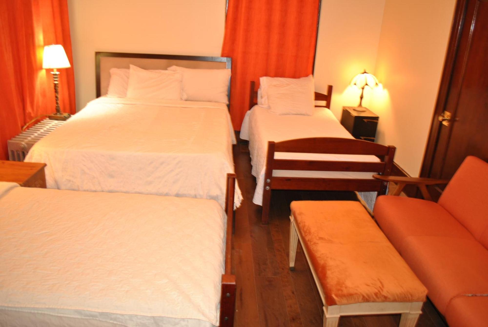 Ewr Airport Multilevel Guest House Room With 2-3 Beds Newark Eksteriør bilde